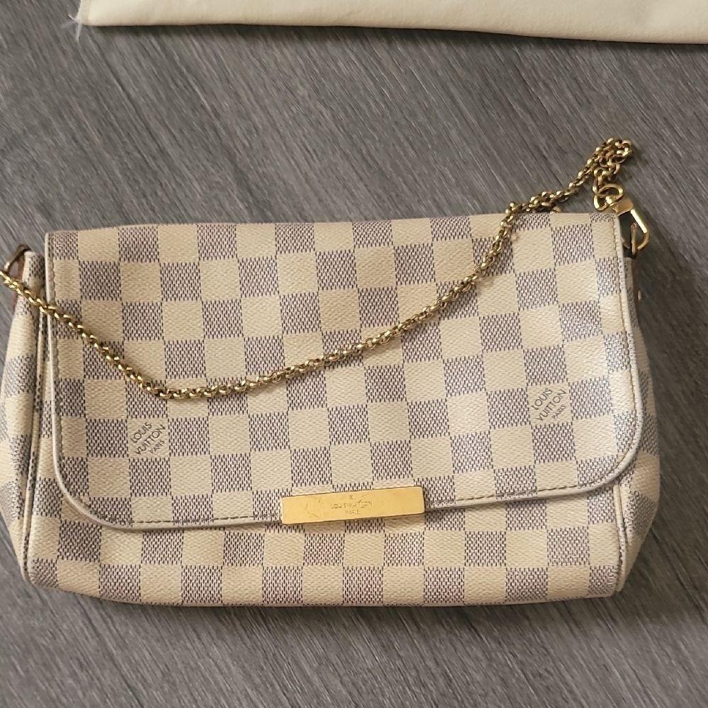 Louis Vuitton Beige and Brown Checkered Clutch